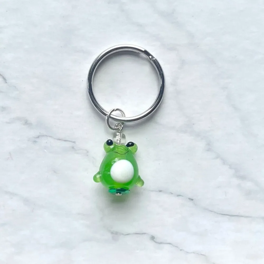 Green Glass Smiling Frog Toad Charm Key Chain